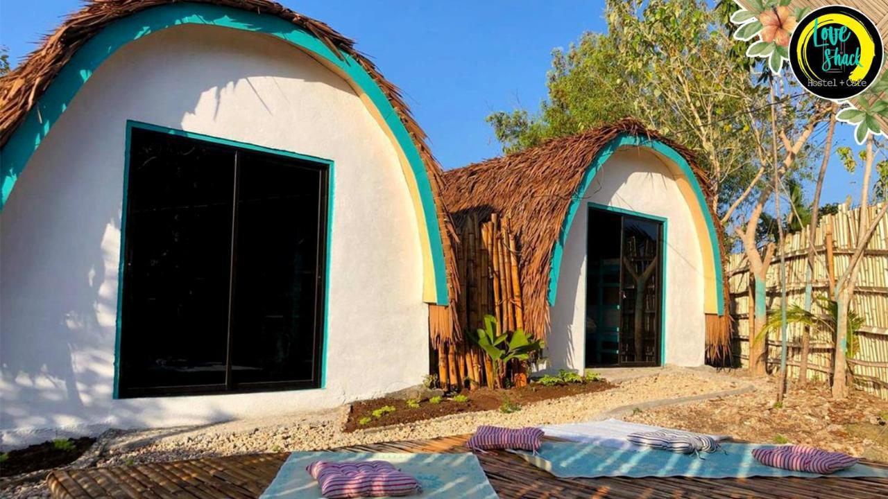 Love Shack Hostel & Cafe سان خوان المظهر الخارجي الصورة